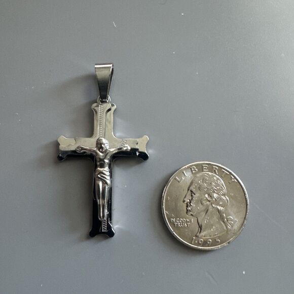 Stainless Steel Saint Jesus Christ Crucifix Pendant Chain Necklace Unisex Silver - Picture 3 of 6